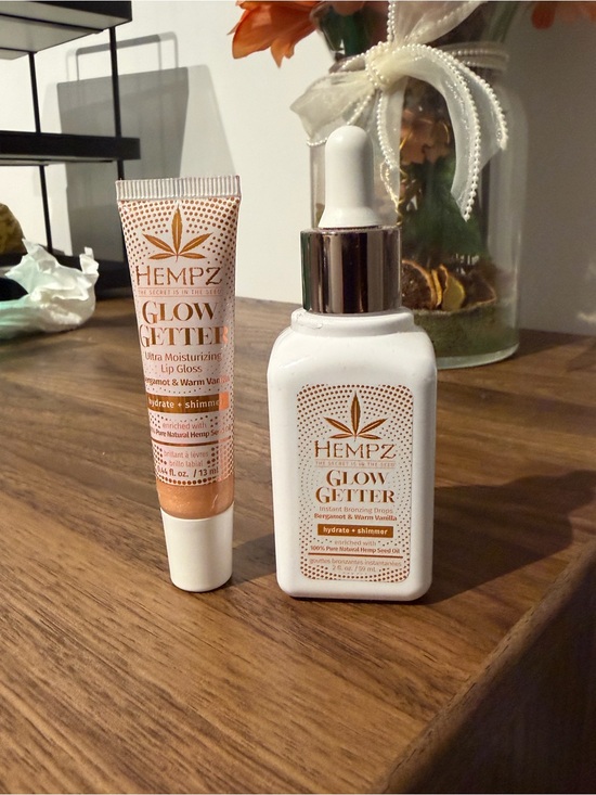 Hempz Other - Hempz Glow Getter Hydrate + Shimmer Set — White/Peach